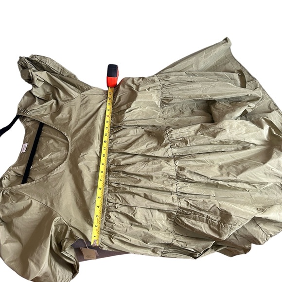 Aritzia Wilfred Fantasy Babydoll
Dress Pistachio Green Puff Sleeve,SZ L NWT - Picture 6 of 12